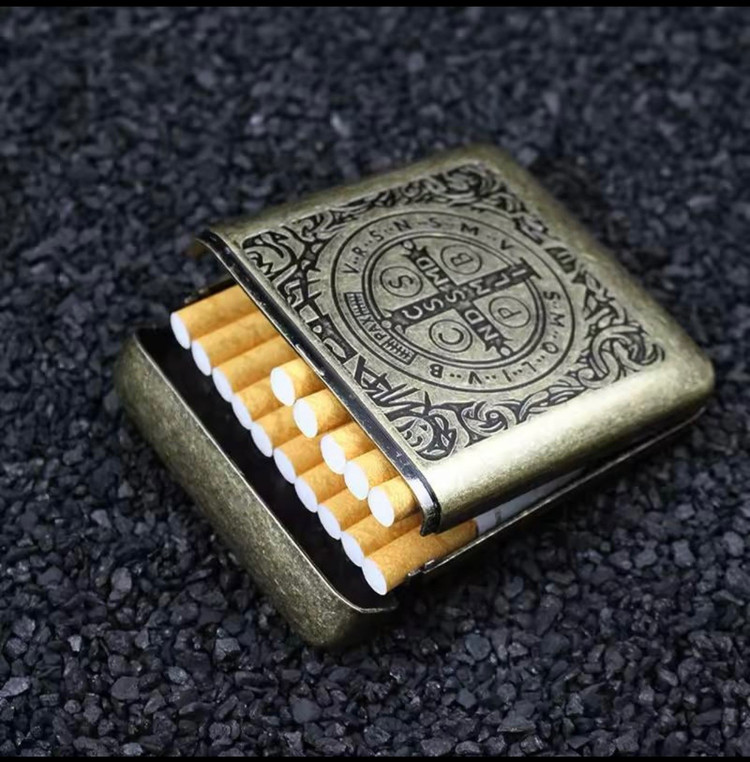 جاسیگاری مدل تامی شلبی طرح کنستانتین